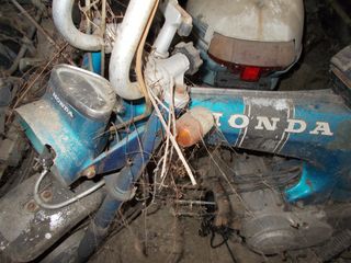 Honda DAX 1969 DAX 72CC ΕΚΤΕΛΩΝΗΣΜΕΝΩ+ΑΝΤΑΛΑΚΤΙΚΑ-thumb-23