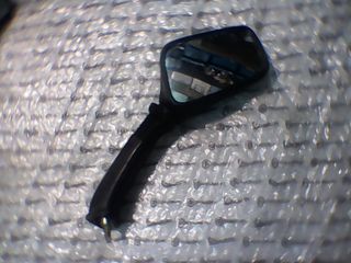 KAΘΡΕΠΤΗΣ ΔΕΞΙΟΣ ΓΙΑ VESPA-8mm