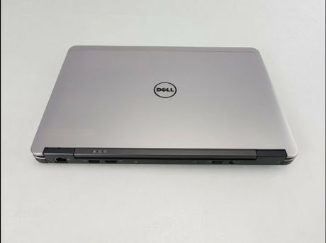 Dell E7240  Laptop i7-4600U 2.70 GHZ 4GB 128GB SSD Win 10 Pro