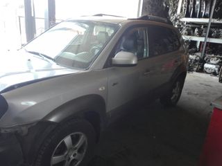 HUYNDAI TUCSON  MONΤΕΛΟ ΤΟΥ 2004-2012 !!! ΠΕΡΙΛΑΜΒΑΝΕΙ ΓΙΑ ΑΝΤΑΛΛΑΚΤΙΚΑ ΣΑΖΜΑΝ,ΠΟΡΤΕΣ,ΣΑΛΟΝΙ ΔΕΡΜΑΤΙΝΟ Κ.Α..-thumb-2
