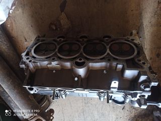 kefalari toyota corola  1400 16v-thumb-2