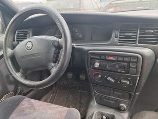 Opel vectra 1.600 κυβικά 1998 μοντέλο με αριθμό κινητήρα X16XEL ολόκληρο για ανταλλακτικά-thumb-6