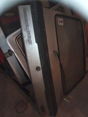 FORD CAPRI 3-thumb-2