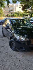 Mazda 2 2010-thumb-6