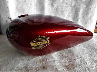 Suzuki Intruder VS 400 600 750 800 Ντεπόζιτο/Ρεζερβουάρ Βενζίνης σαν καινούριο!!!