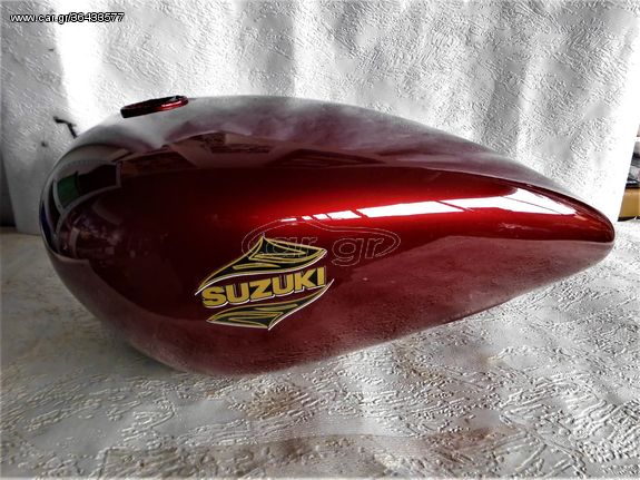 Suzuki Intruder VS 400 600 750 800 Ντεπόζιτο/Ρεζερβουάρ Βενζίνης σαν καινούριο!!!