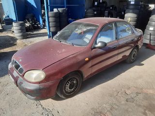 ΚΑΠΟ ΕΜΠΡΟΣ DAEWOO LANOS 99' **AUTO IKAS**