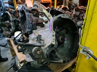 ΣΑΣΜΑΝ ΑΠΟ ΤΟΥΟΤΑ YARIS 99-04 ME AR.KIN (1SZ)