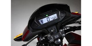 Honda CB 125 2026 CB125F-thumb-6