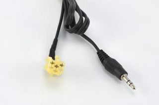 Male jack stereo 3,5-Mini iso (Yellow) Fiat-Lancia-Alfa Romeo-Smart