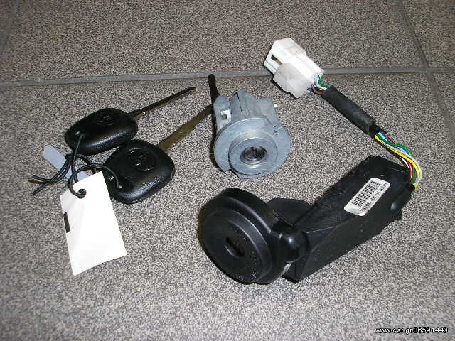 ΚΛΕΙΔIA ΣΕΤ AVENSIS AT220 AT221 CDT220 CT220