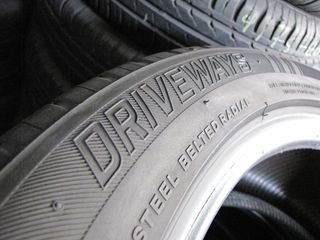 2TMX 215-50-17 LASSA DRIVEWAYS DOT (2157)-thumb-5