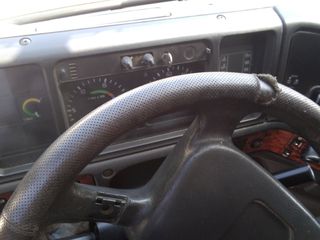 Volvo 1997 FH 12 420 XL -thumb-13