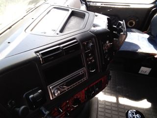 Volvo 1997 FH 12 420 XL -thumb-16