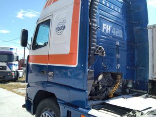 Volvo 1997 FH 12 420 XL -thumb-4