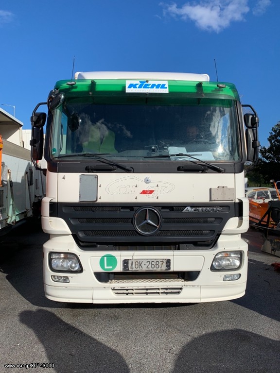Κόφα Mercedes-Benz 2010 1836
