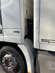 Κόφα Mercedes-Benz 2010 1836-thumb-2