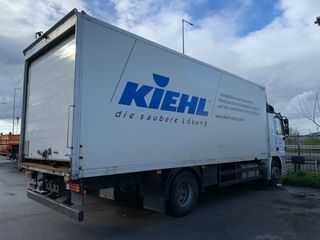Κόφα Mercedes-Benz 2010 1836-thumb-3