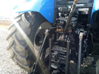 Τρακτέρ New Holland 2010 Τ7040-thumb-1