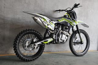 Dirt Motos 2025 YX 250 Racing-thumb-1