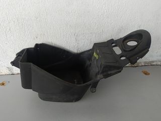 ΚΟΥΒΑΣ ΣΕΛΑΣ BENELLI NAKED 50 ΣΕ ΑΡΙΣΤΗ ΚΑΤΑΣΤΑΣΗ