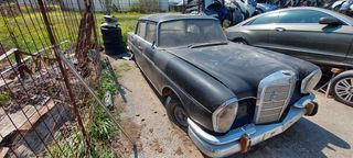 Mercedes-Benz 220 1964-thumb-4