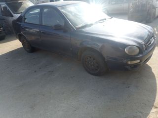 Kia Shuma 2000 μόνο για ανταλλακτικά-thumb-3