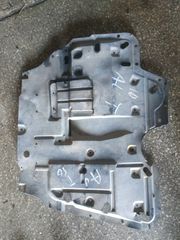 ΠΟΔΙΑ ΜΗΧΑΝΗΣ MITSUBISHI OUTLANDER 2007-2010 μοντέλο
