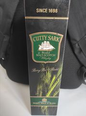 Cutty sark blended malt scotch whisky-thumb-2