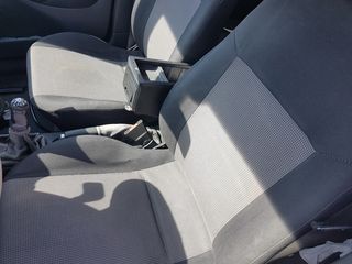 Opel corsa 2005-thumb-4