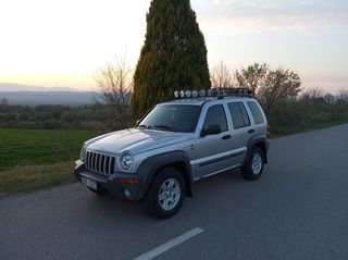 Jeep Cherokee '05