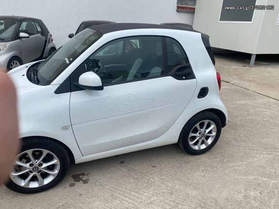 Smart Fortwo 453 Passion '15 1.0 71ps  Παπαδημητρίου: Μεταχειρισμένα  Αυτοκίνητα Θεσσαλονίκη