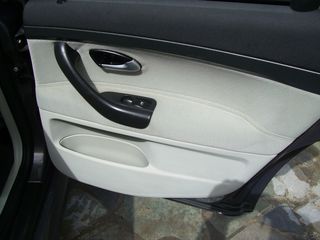 Saab 9-3 2005-thumb-11