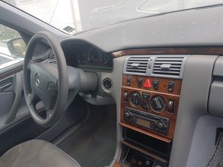 MERCEDES E 200 KOMPRESSOR W210-thumb-7