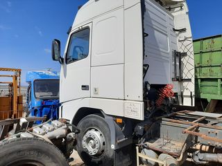 Volvo fh 420 1998 για ανταλλακτικά ότι κομμάτι θέλετε -thumb-1