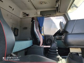 Volvo 1999 FH 12 420-thumb-10
