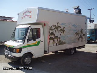 Καντίνα Mercedes-Benz 1995 410D έκδοση 2013-thumb-13