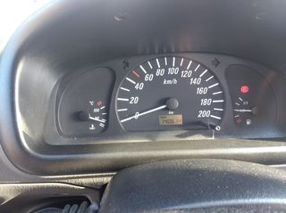 Opel Agila 2002-thumb-8