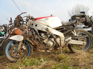 YAMAHA FZR 400R EXUP-thumb-4