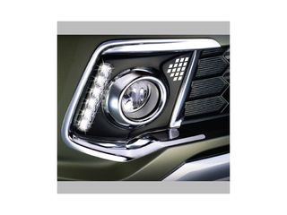 ΔΙΑΚΟΣΜΗΤΙΚΟ ΠΡΟΒΟΛΕΩΝ MITSUBISHI L200 '14- DAYLITE SET  WI35040