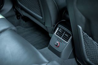 Audi S3 2016 APR / SPORTBACK / S-TRONIC / 390HP (ΕΛΛΗΝΙΚΟ)-thumb-46