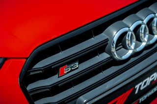 Audi S3 2016 APR / SPORTBACK / S-TRONIC / 390HP (ΕΛΛΗΝΙΚΟ)-thumb-9