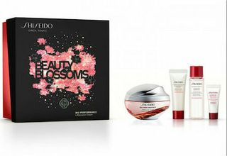 SHISEIDO Bio-Performance SET: Lift Dynamic Cream 50ml + Cleansing Foam 15ml + Treatment Softener 30ml + Ultimune concentrate 5ml