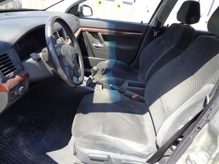 OPEL VECTRA-thumb-9
