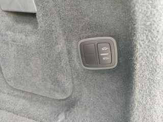 Porsche Cayenne 2016 PLATINUM EDITION-thumb-19