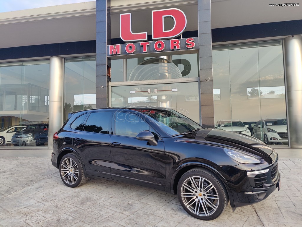 Porsche Cayenne 2016 PLATINUM EDITION