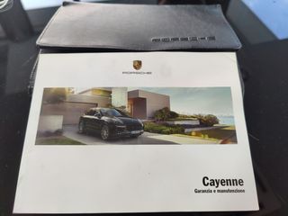Porsche Cayenne 2016 PLATINUM EDITION-thumb-48