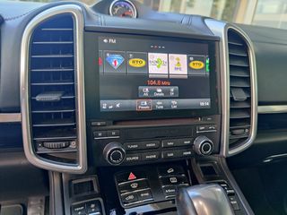 Porsche Cayenne 2016 PLATINUM EDITION-thumb-27