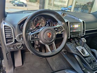 Porsche Cayenne 2016 PLATINUM EDITION-thumb-31