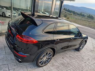 Porsche Cayenne 2016 PLATINUM EDITION-thumb-15